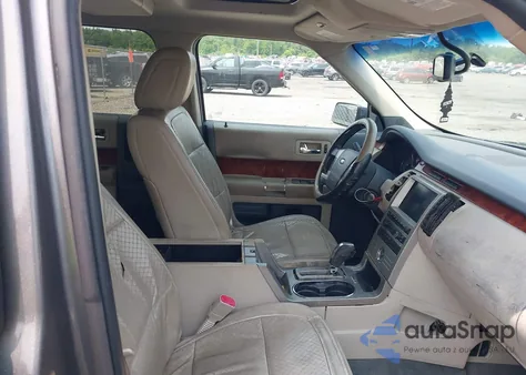 2009 Ford Flex Limited z USA, uszkodzony, nr VIN 2FMEK63C49BA68821